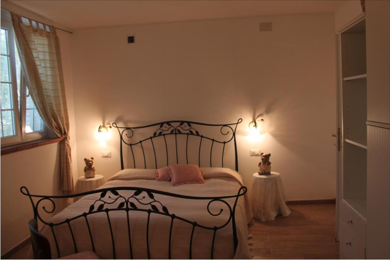 Anthos Casa Vacanze Sant'Omero Экстерьер фото