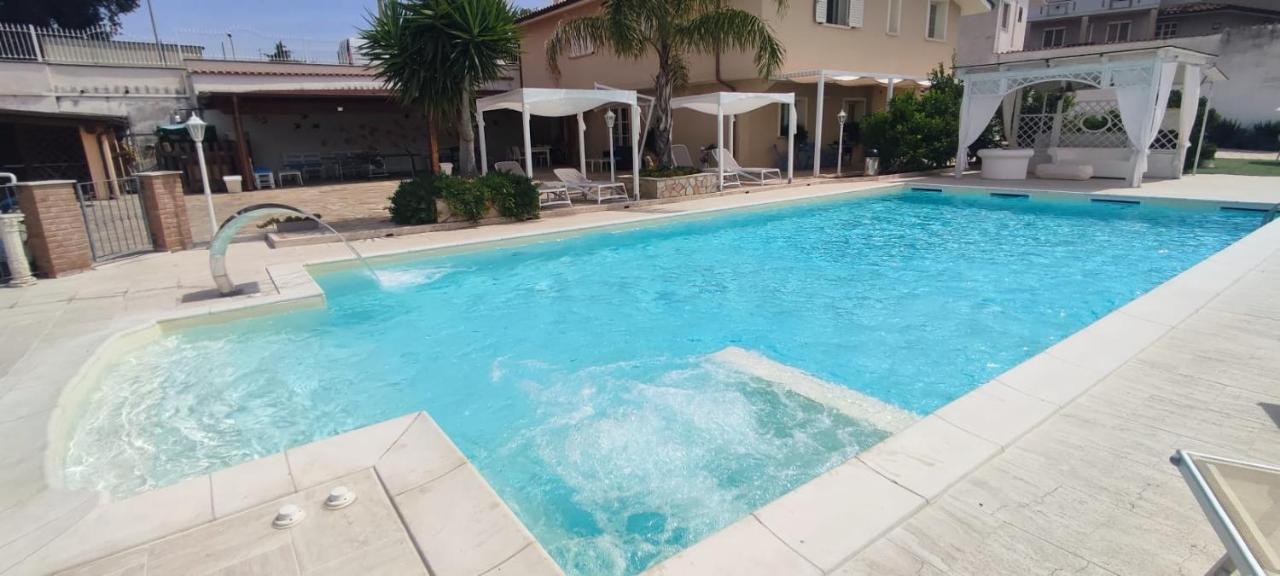 Anthos Casa Vacanze Sant'Omero Экстерьер фото